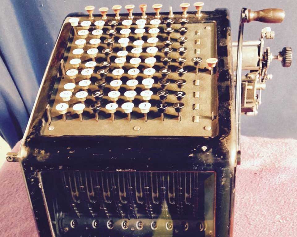 BOOM Library Mechanical sound effects homeslider what we recorded type writer